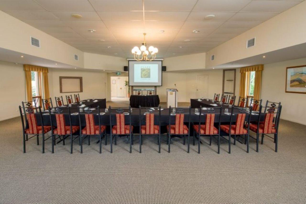Hotel Clare Country Club Exterior foto